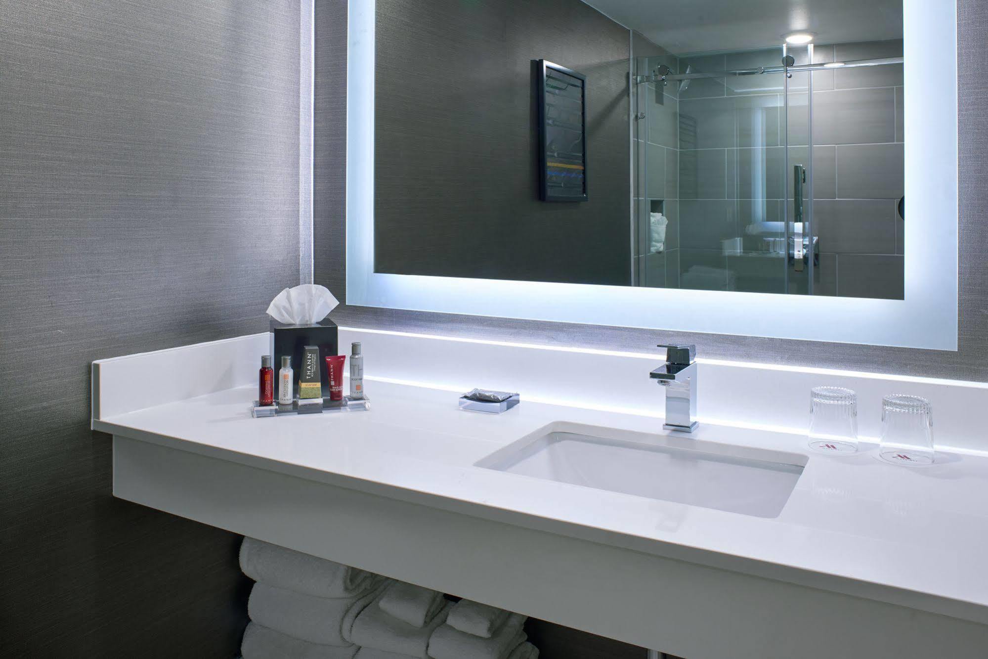 Marriott Columbus Osu Hotel Екстериор снимка